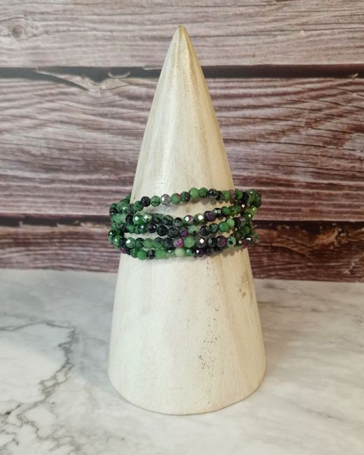 Pulsera de Rubí con Zoisita facetada 4 mm