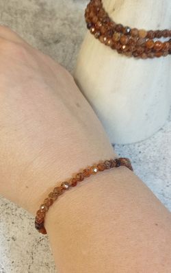 Pulsera Granate Hessonita facetada 4 mm