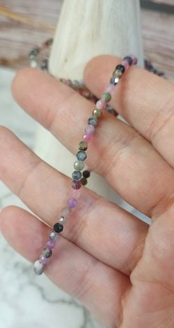 Pulsera Turmalina multicolor facetada 3 mm
