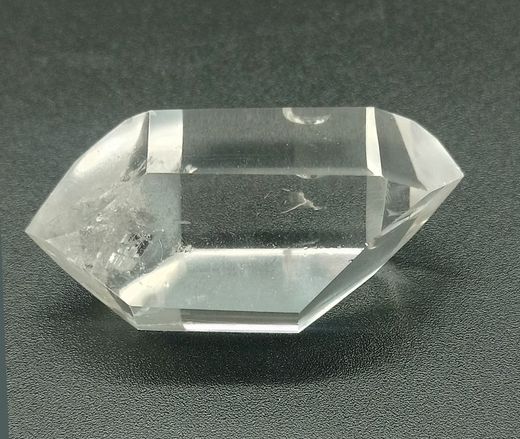 Punta de Cuarzo cristal de roca biterminado