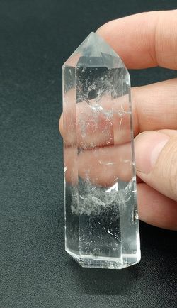 Punta de Cuarzo cristal de roca pulido