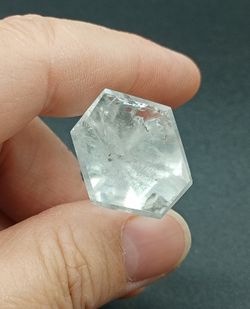 Punta de Cuarzo cristal de roca pulido