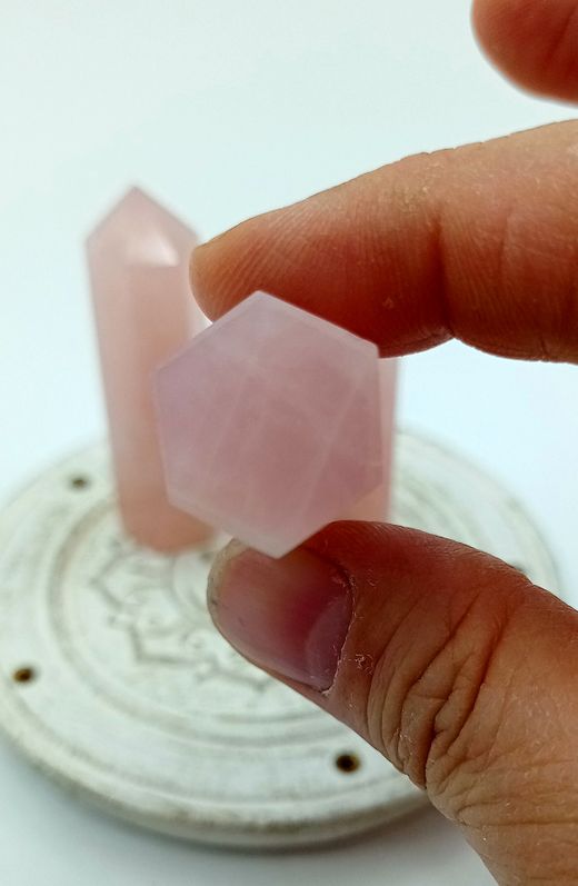 Punta de Cuarzo rosa