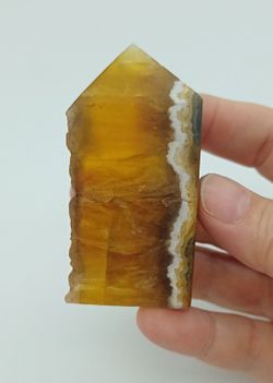 Punta semi pulida Fluorita amarilla