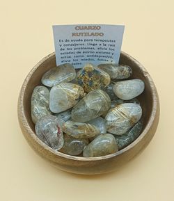 Rodado de Cuarzo rutilado