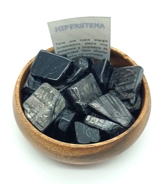 Rodado de Hiperstena