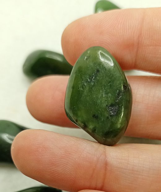 Rodado de Jade nefrita