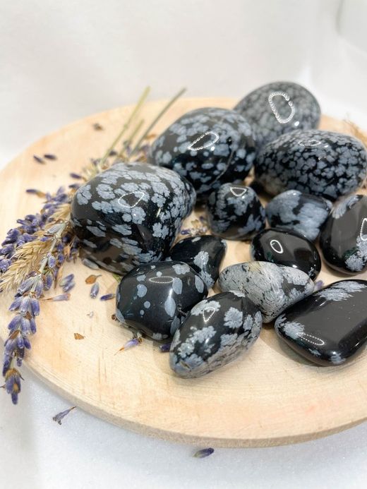 Rodado de Obsidiana nevada