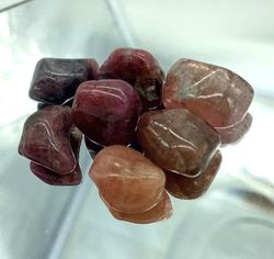 Rodado de Rubelita (Turmalina rosa)