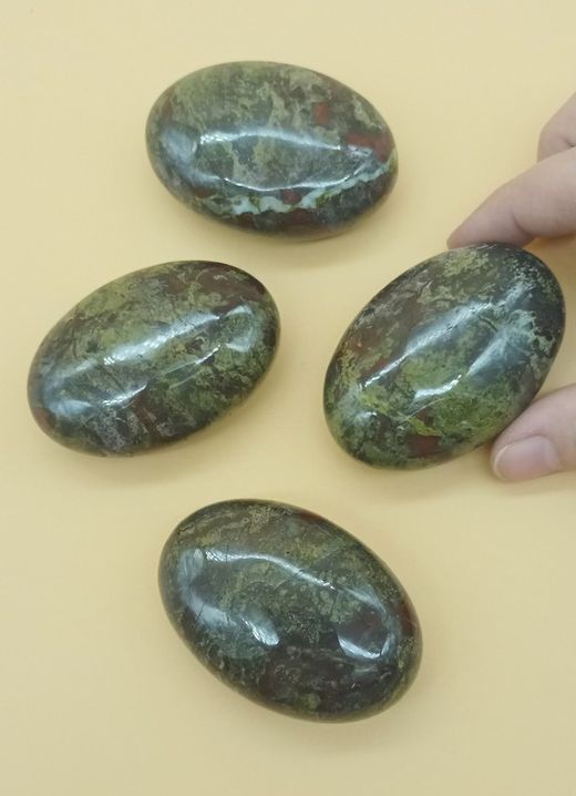 Rodado XXL Jaspe Sangre de Dragón