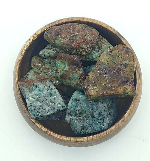 Rodados de Amazonita Blue Neon con Granate