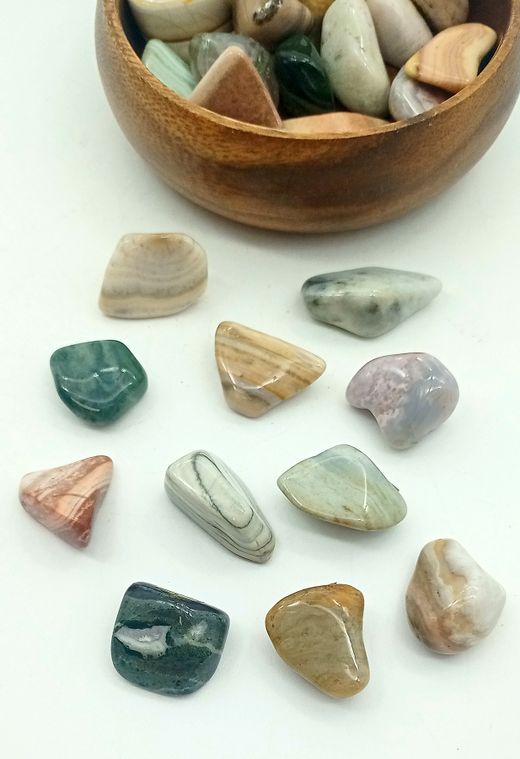 Rodados de Calcedonia de saturno