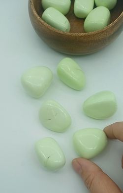 Rodados de Crisoprasa limón