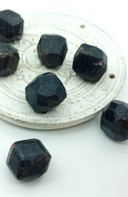 Cristales individuales de Granate Almandino