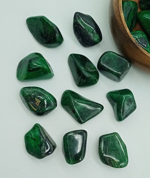 Rodados de Hydrogrossularia