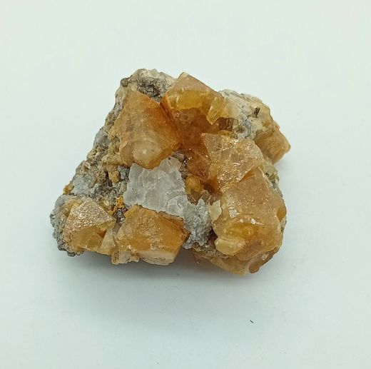 Scheelita conjunto de cristales octaédricos