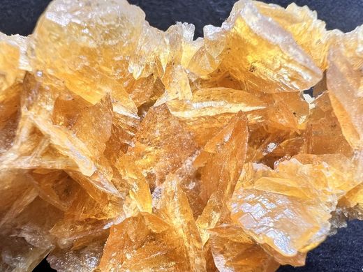 Selenita cristales en matriz