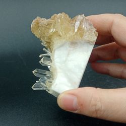Selenita cristales sobre matriz