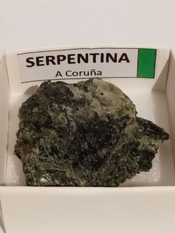 Minerales en cajita de 4x4. Serie verde