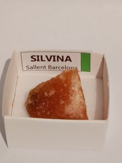 Minerales en cajita de 4x4. Serie verde