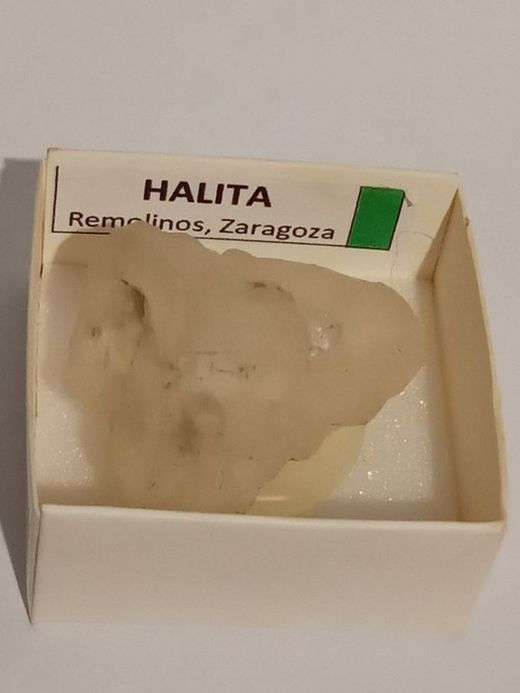 Minerales en cajita de 4x4. Serie verde