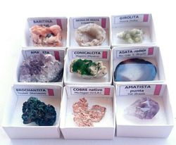 Minerales en cajita de 4x4. Serie roja.