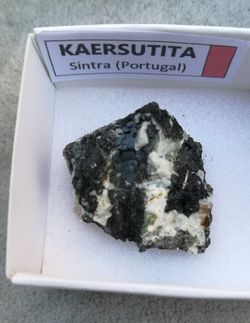 Minerales en cajita de 4x4. Serie roja.