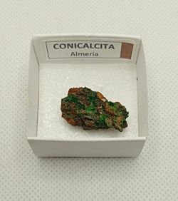 Minerales en cajita de 4x4. Serie roja.