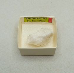 Minerales en cajita de 4x4. Serie roja.