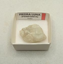 Minerales en cajita de 4x4. Serie roja.