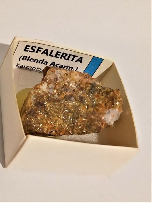 Minerales en cajita de 4x4