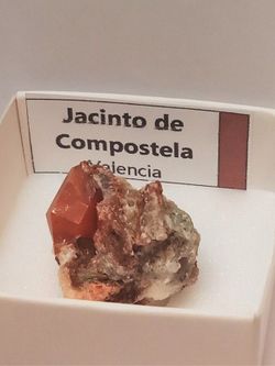 Minerales en cajita de 4x4