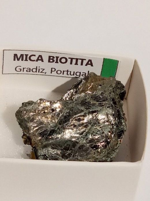 Minerales en cajita de 4x4