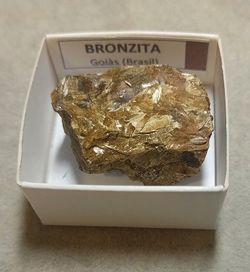Minerales en cajita de 4x4