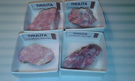 Minerales en cajita de 4x4