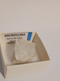 Minerales en cajita de 4x4