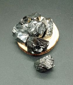 Shungita Elite en bruto