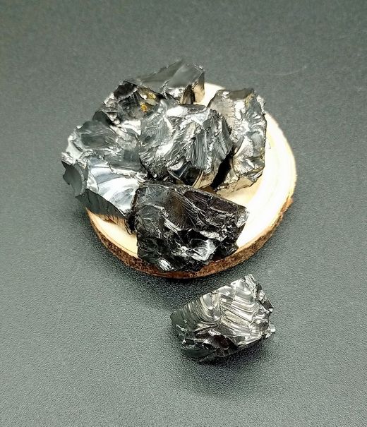 Shungita Elite en bruto