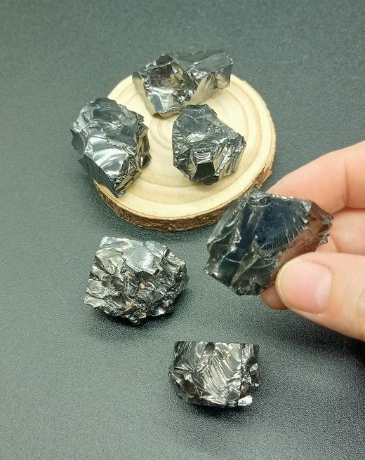 Shungita Elite en bruto