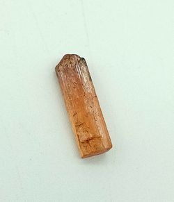 Topacio imperial en cristal individual