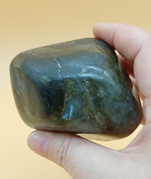 Totem de Labradorita