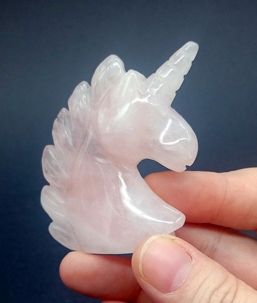 Unicornio cuarzo rosa