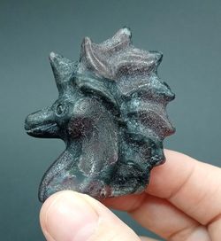 Unicornio Granate