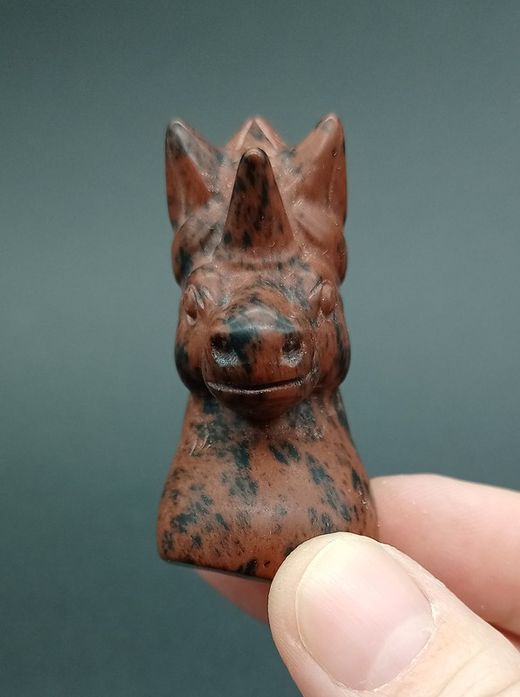 Unicornio Obsidiana Caoba