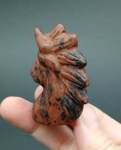 Unicornio Obsidiana Caoba