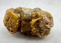 Vesubiana con granate grosularia