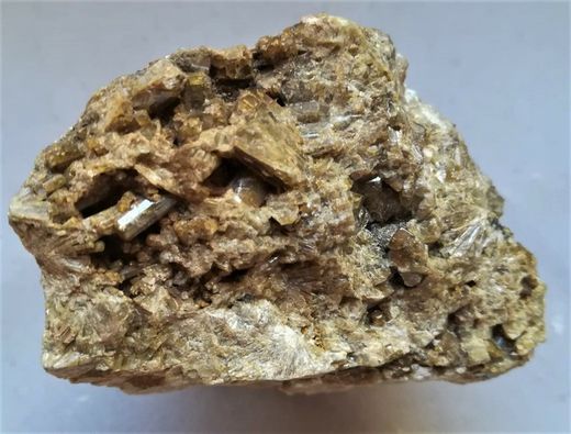Vesubianita cristalizada