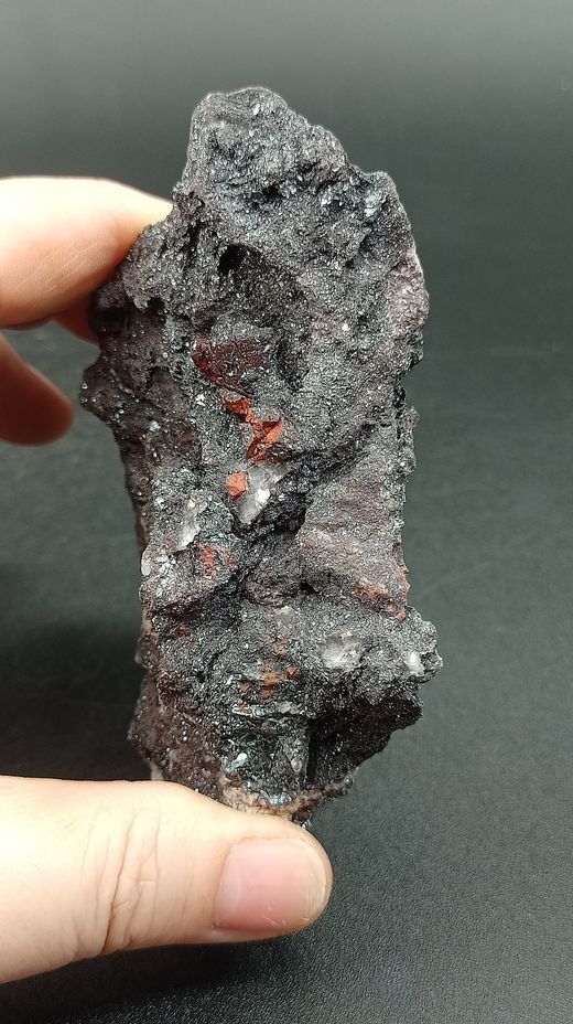 Zunyita en Hematites