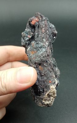 Zunyita en Hematites